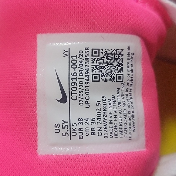 💖Nike sneakers (White/Pink and yellow)💖 - Picture 4 of 4
